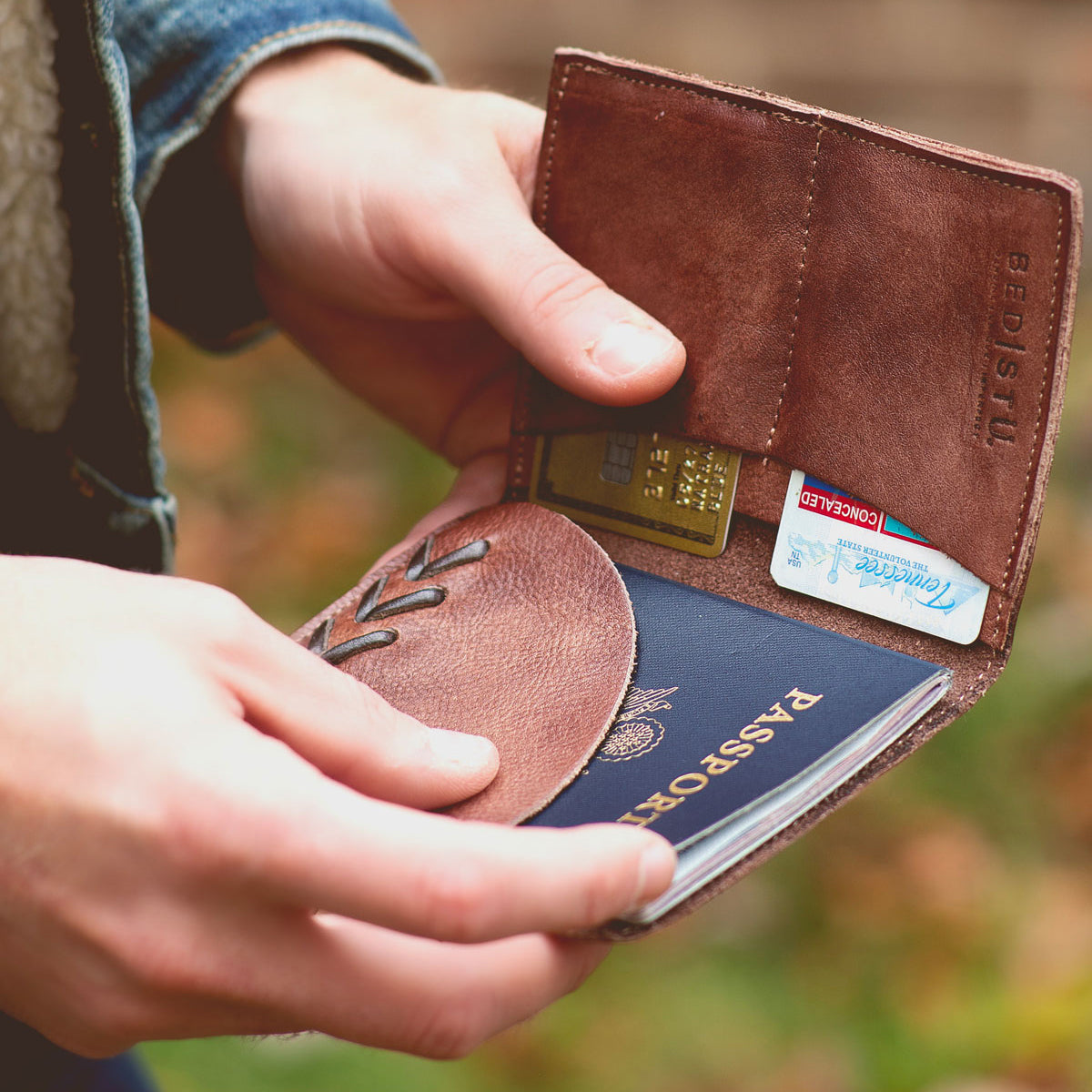 BED STU Stardust Passport Wallet teak black driftwood